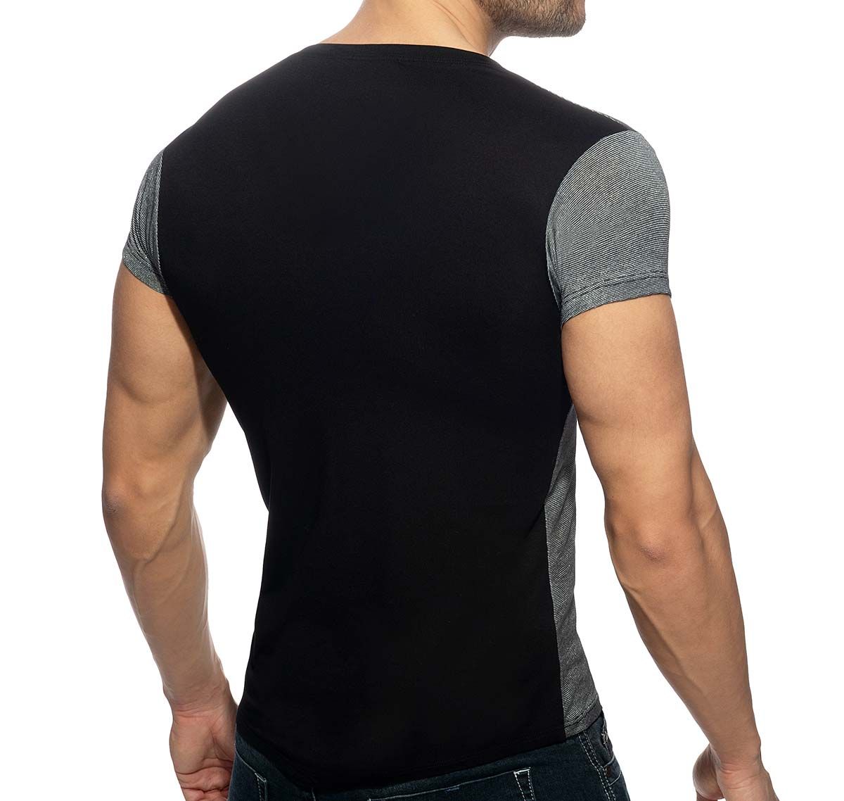 Addicted T-Shirt MINI STRIPES V-NECK T-SHIRT AD901, zwart