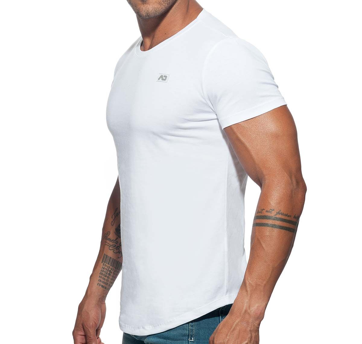 Addicted Camiseta BASIC U-NECK T-SHIRT AD696, blanco