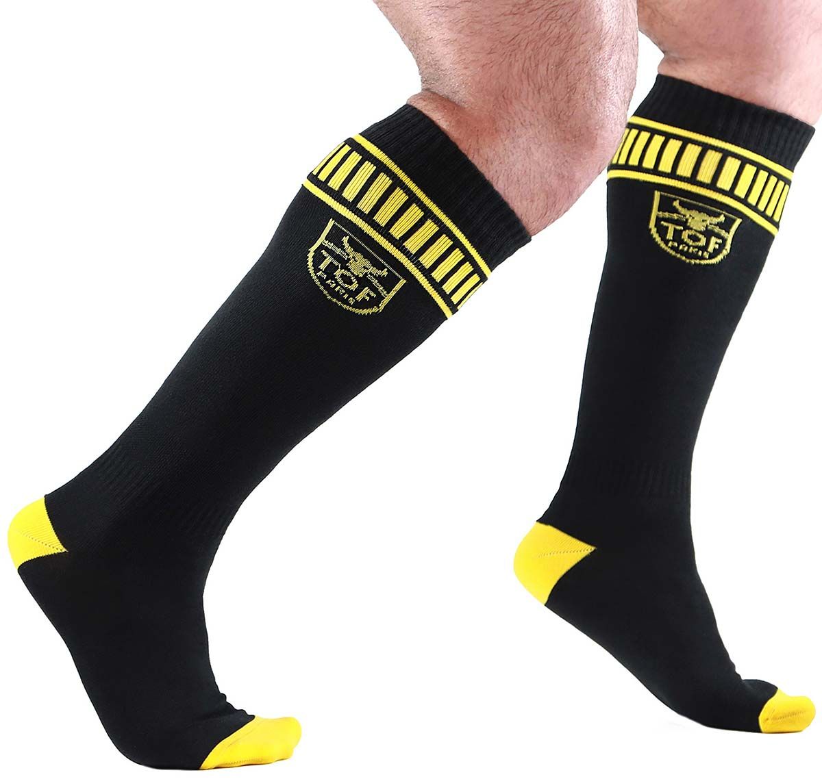 TOF Chaussettes de sport FOOTISH SOCKS BLACK/YELLOW S0001NJ, noire/jaune